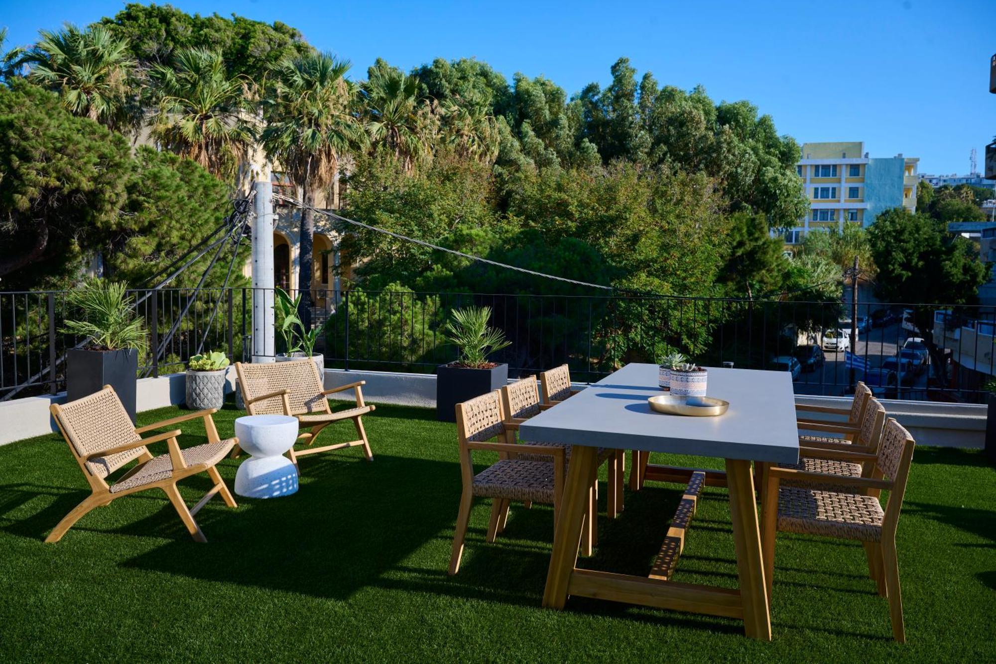 Monarco Executive Rooms Rhodes City Екстер'єр фото