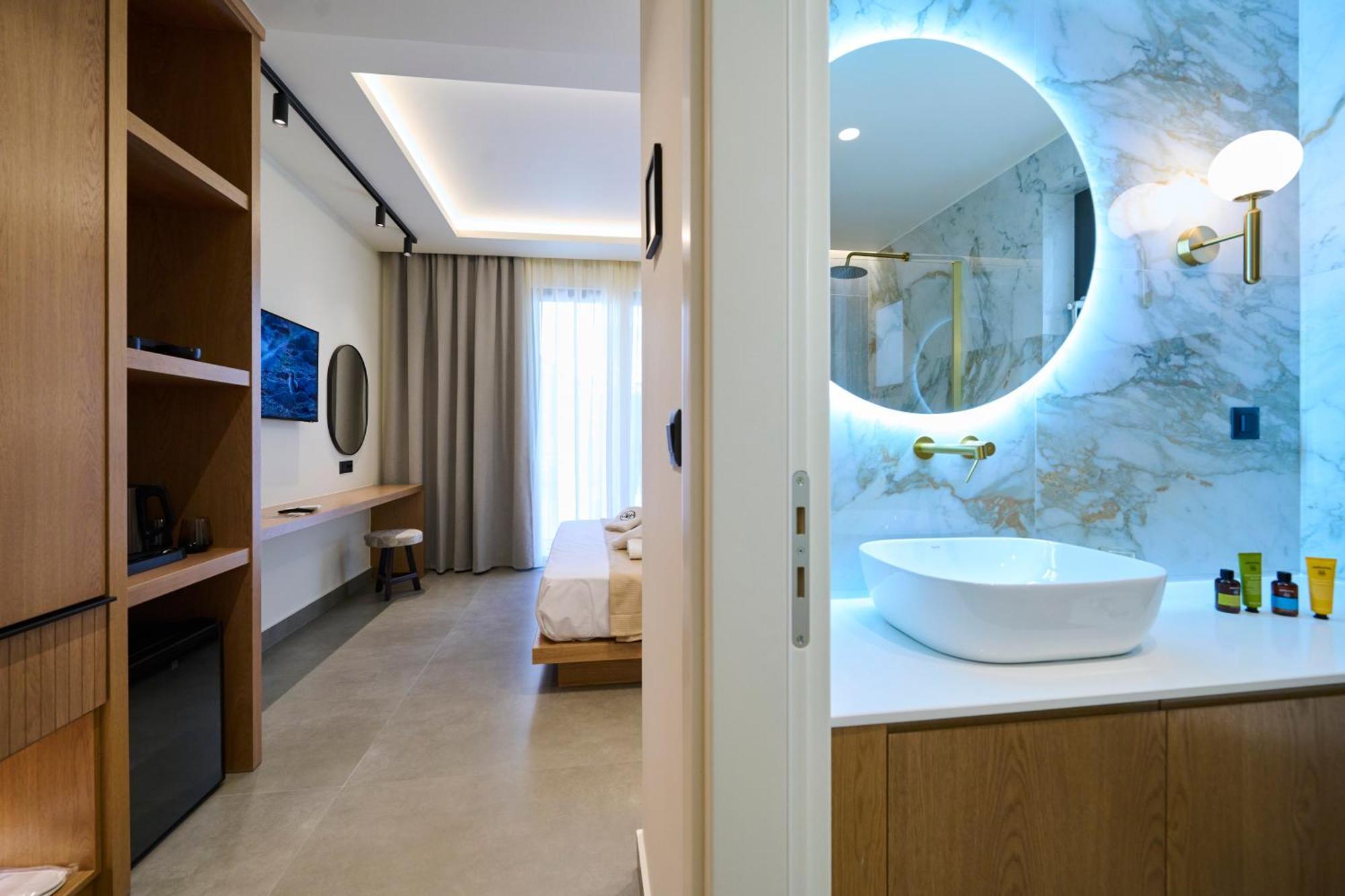 Monarco Executive Rooms Rhodes City Екстер'єр фото