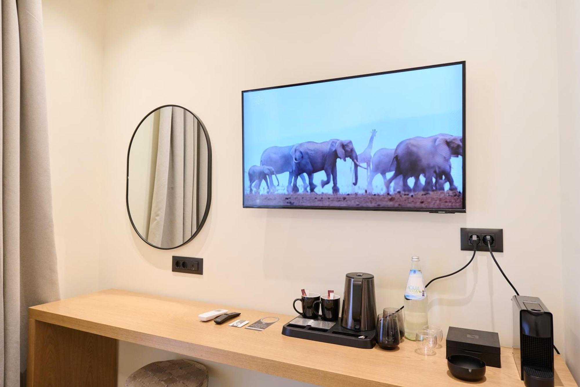 Monarco Executive Rooms Rhodes City Екстер'єр фото