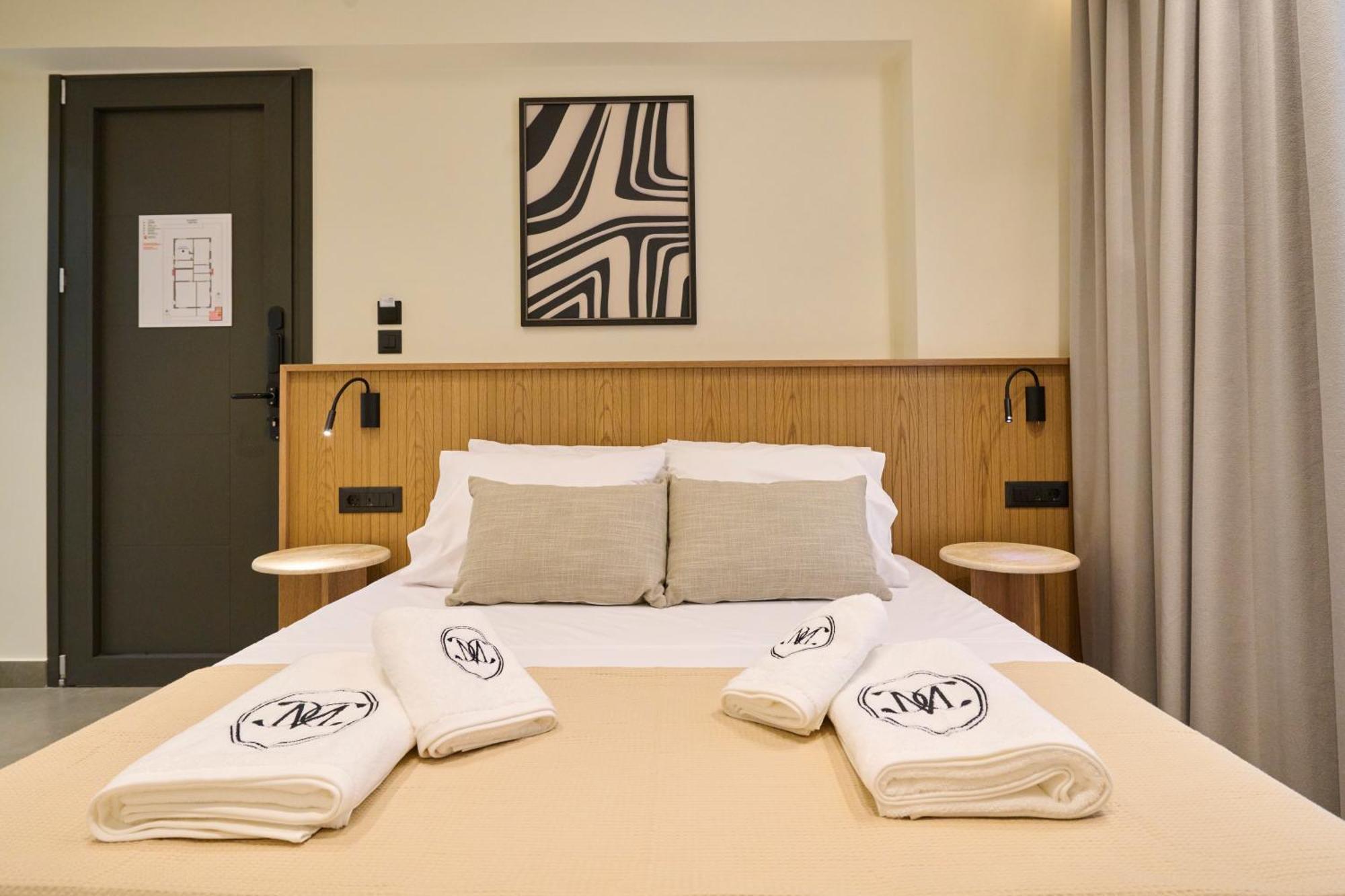 Monarco Executive Rooms Rhodes City Екстер'єр фото