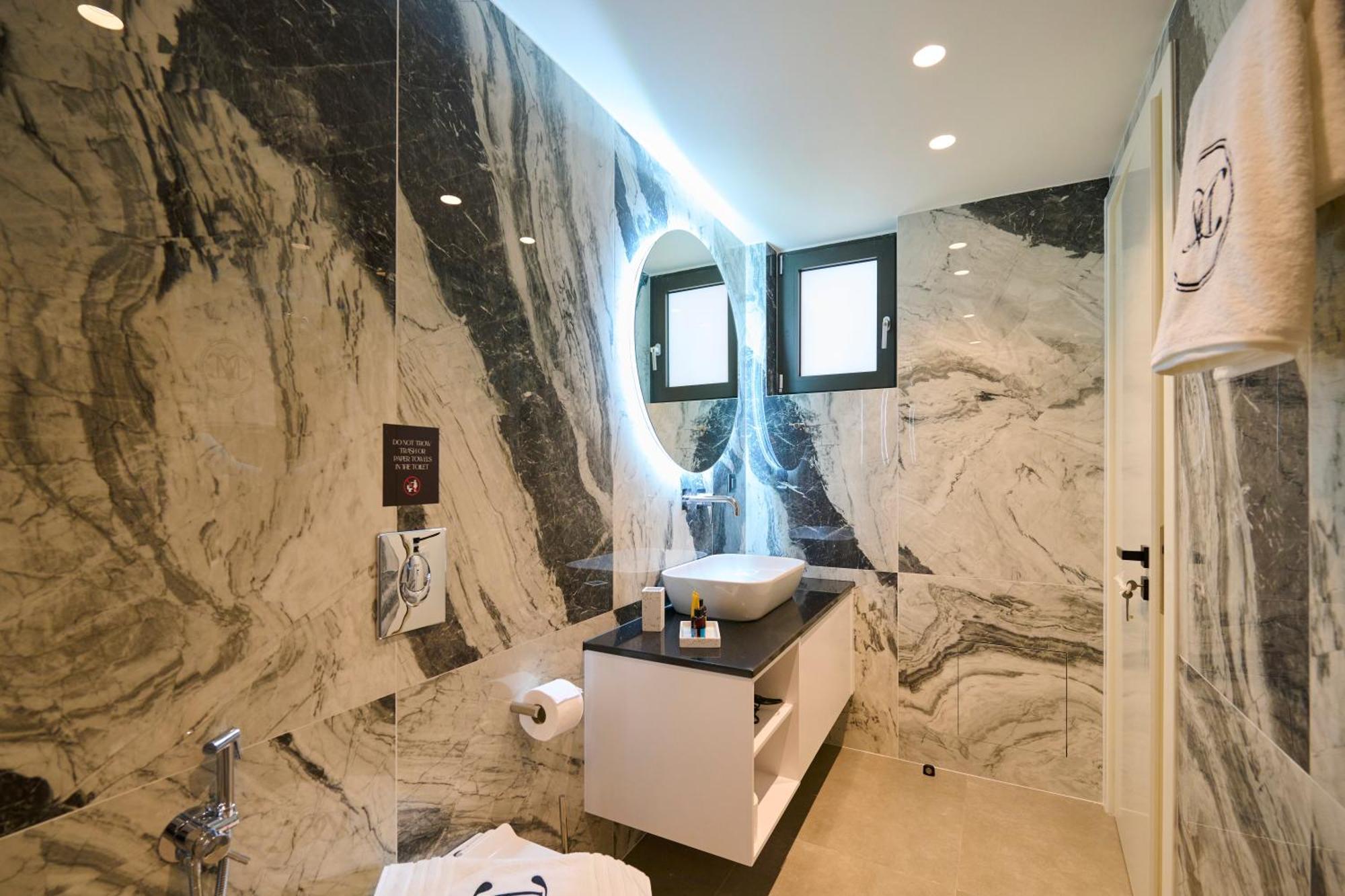 Monarco Executive Rooms Rhodes City Екстер'єр фото