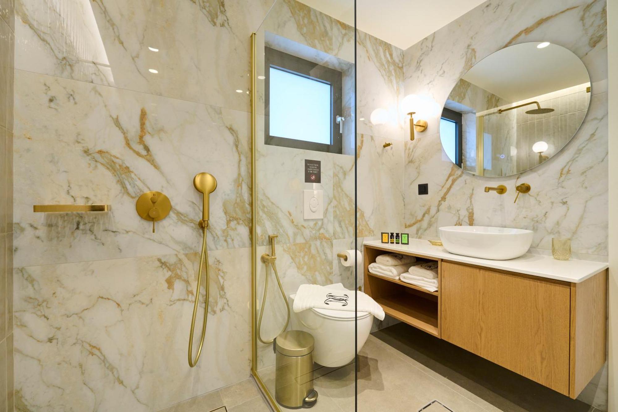 Monarco Executive Rooms Rhodes City Екстер'єр фото